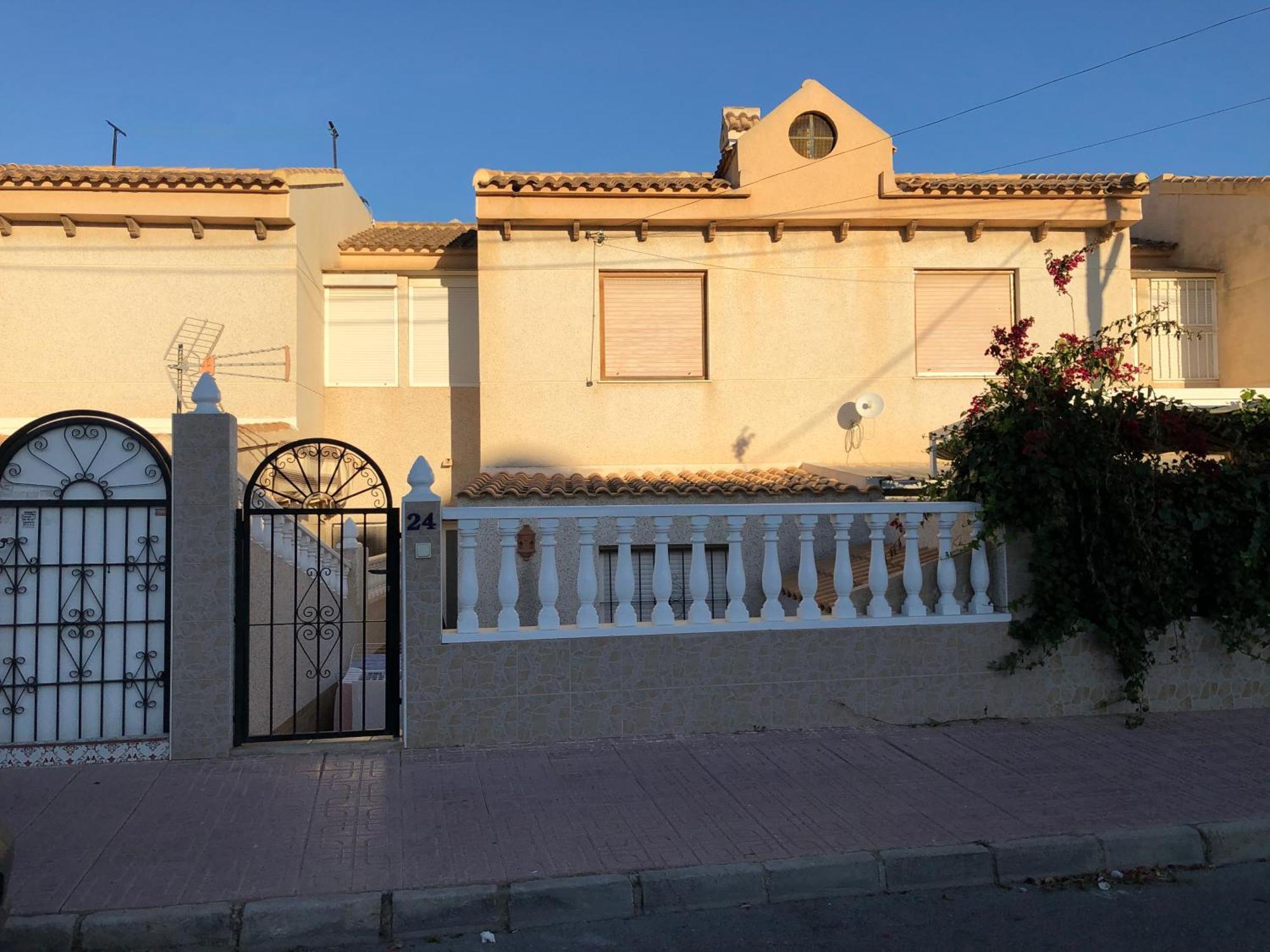 Bungalow Torrevieja Argonautas Eksteriør bilde
