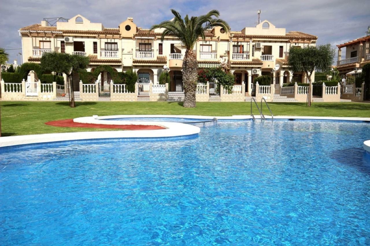 Bungalow Torrevieja Argonautas Eksteriør bilde